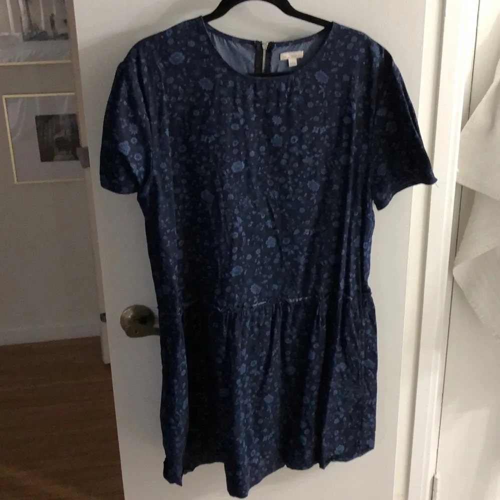 GAP DROP WAIST DENIM DRESS SIZE LARGE - Picture 2 of 4